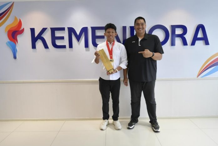 Boanerges Ratag Juara Dunia Aquabike 2025